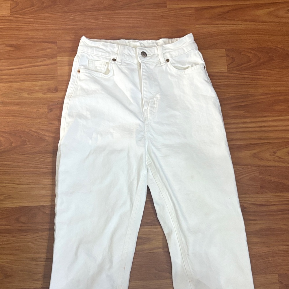 H&M White Skinny Jeans